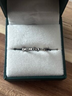 Dainty Silver Stackable Ring Textured Beaded Band Minimalist Ring Size 7 Pinky